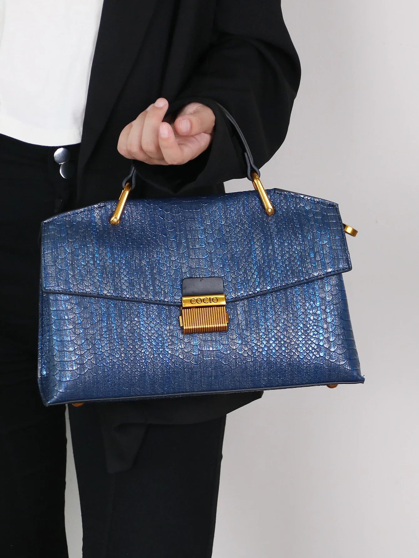 Sophia- Luxe Embossed Snake-Print Bag